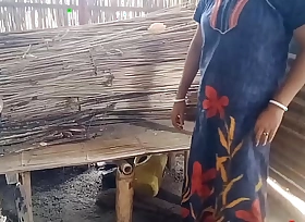 Bengali desa Seks dalam luar ruangan ( Resmi video Oleh Localsex31)