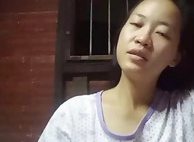 Chinese girl alone at one's fingertips lodging 70