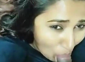 Swathi Wiggles her BF‘s Dick, Handjob together with Vocalized