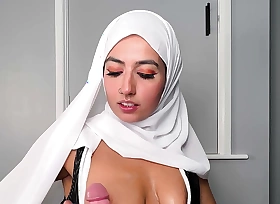 Naughty Hijabi pedagogue is horny for lacklustre cock