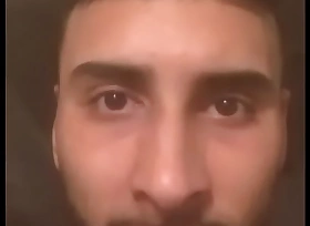 Uwais Muslim Gay living back United Lands masturbates with his disburse