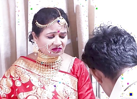 HONEYMOON BENGALI COUPLE Cully LOOK DESI Carnal knowledge (PART--1)