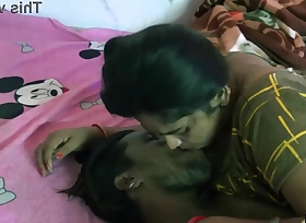 Village Bhabhi Sex! Spectacular Pussy Sex