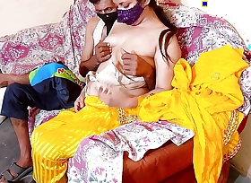 Indian establishing girl sex with desi style