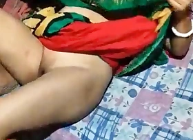 Sonali Sexual intercourse With Hushband Father In Quarters