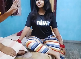 Indian hindi video मोहल्ले की aunty मेरे ghar aai wo काफी pyasi jailbird orBrit also gaolbird rhi थी। मेने उनकी pyas bujhai