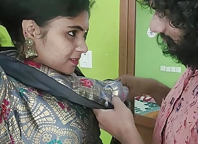 Vaishnavy hot saree navel hole at a loss for words and suck by Sharun Raj, Navel at a loss for words romance anent saree with hot boobs press and lip lock