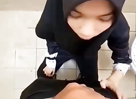 Hijab Toilet Student 18+