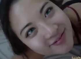 Asian cocksucker does her chores ( Andy Being ) Green Eyes WMAF POV BLOWJOB ( Sukisukigirl / Andy Being Episode 26 )