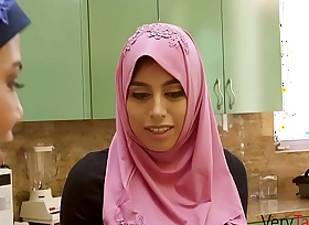 Virgin exposed to as a last resort friend HIJAB bonks say no to stepdad!