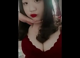 Lin Yuxuan suck dick